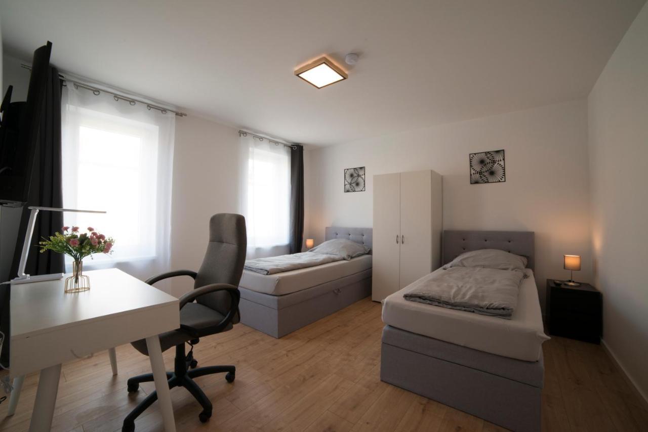 Schoene Grosse Ferienwohnung 79M2 Und 2 Baeder, Zentrumnah, 2Og Erfurt Dış mekan fotoğraf