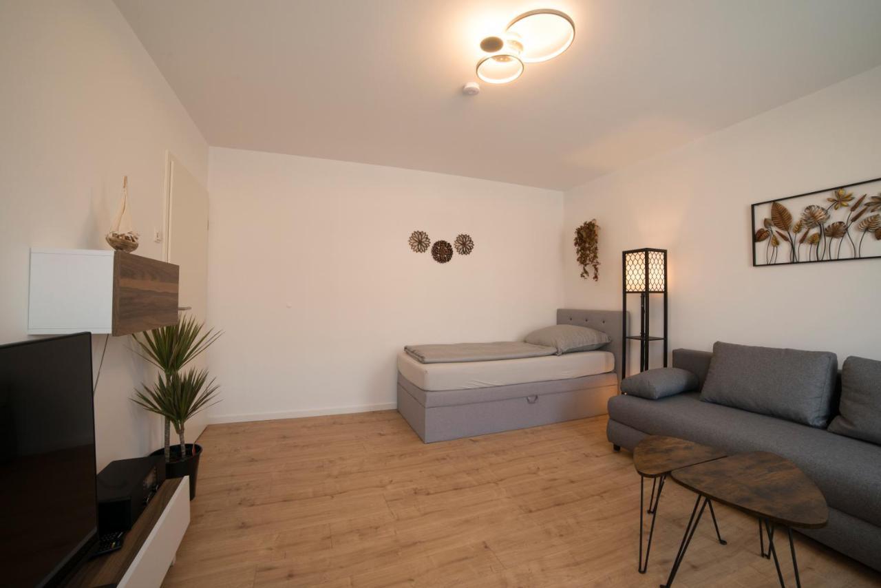 Schoene Grosse Ferienwohnung 79M2 Und 2 Baeder, Zentrumnah, 2Og Erfurt Dış mekan fotoğraf